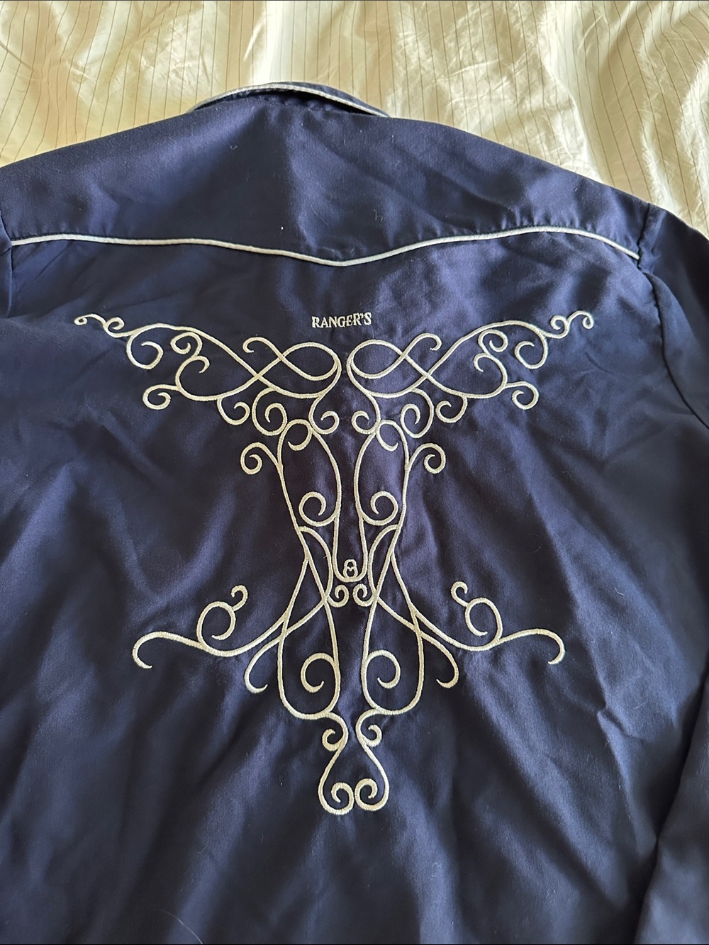 VINTAGE Ranger’s Legend Embroidered Western Cowboy Shirt - S - Picture 6 of 6